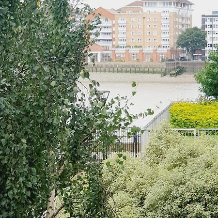 Luxury Canary Wharf Apartment With Free Parking London Exterior foto