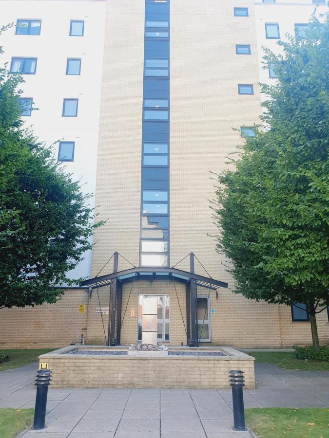 Luxury Canary Wharf Apartment With Free Parking London Exterior foto