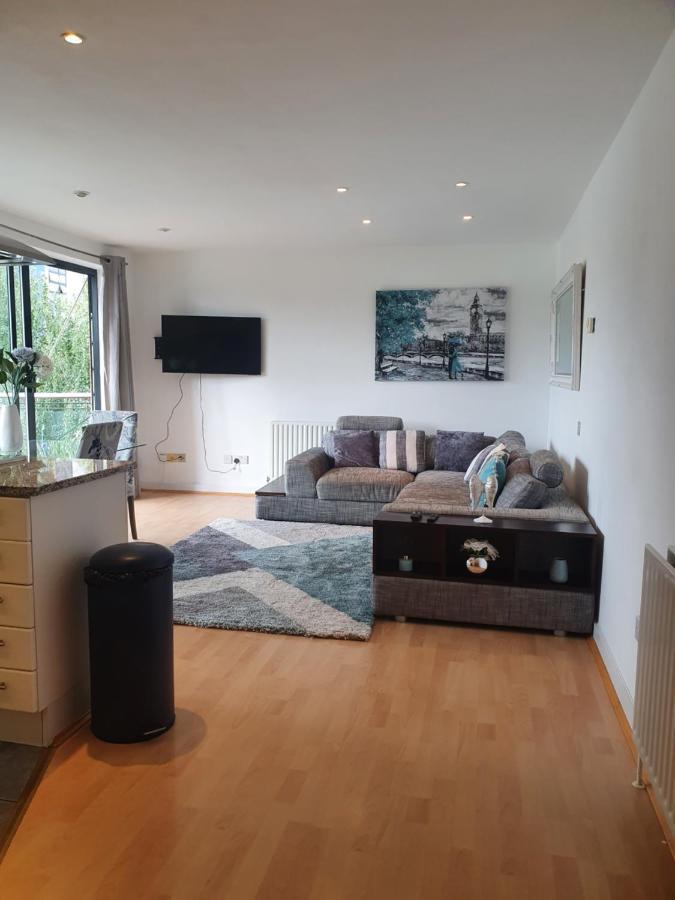 Luxury Canary Wharf Apartment With Free Parking London Exterior foto