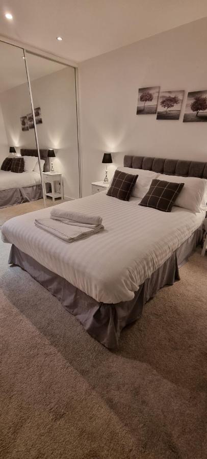 Luxury Canary Wharf Apartment With Free Parking London Exterior foto